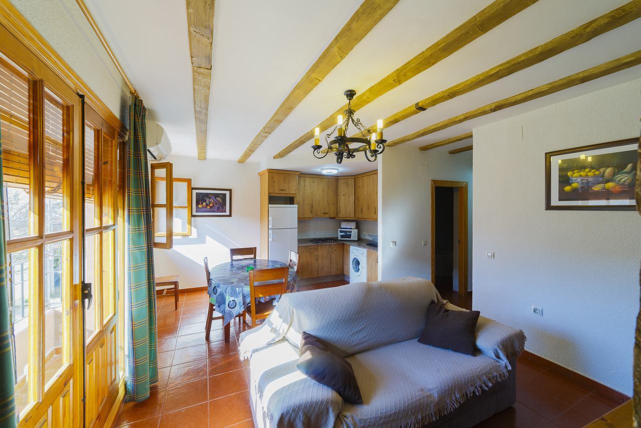 Apartamentos Ribera Del Jucar Alcala del Jucar Exterior photo