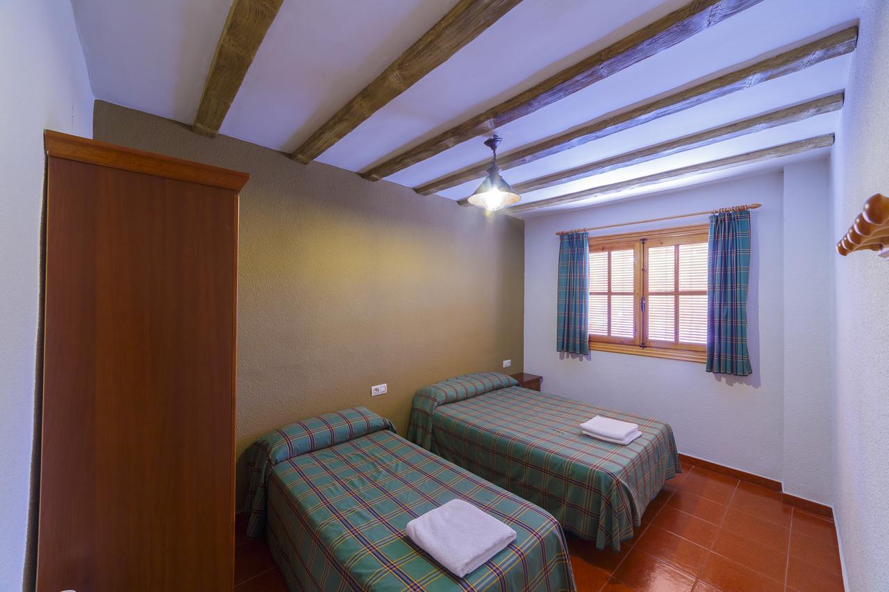 Apartamentos Ribera Del Jucar Alcala del Jucar Exterior photo